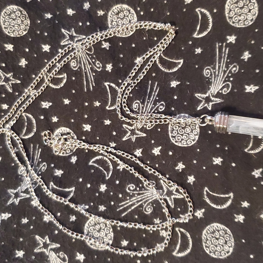 Necklace - Picture 2 of 3